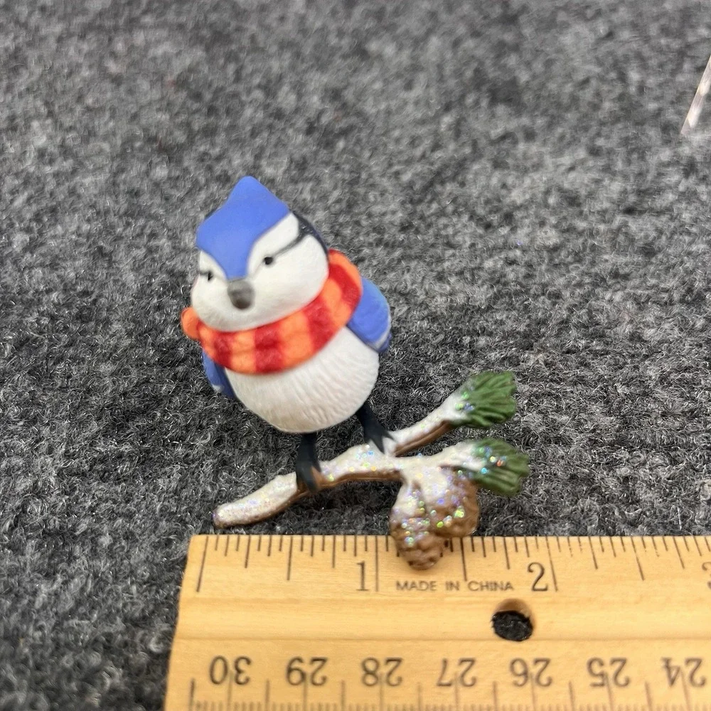 2018 Hallmark Keepsake Ornament Cozy Critters #2 Blue Jay New QX9433
